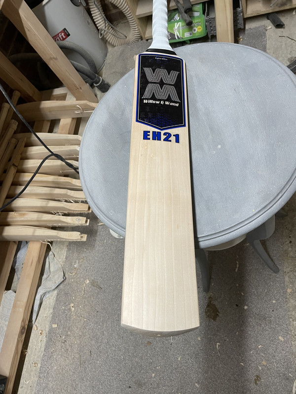 7ED326D6-62DC-4E4F-A1A5-A99A6B45D360