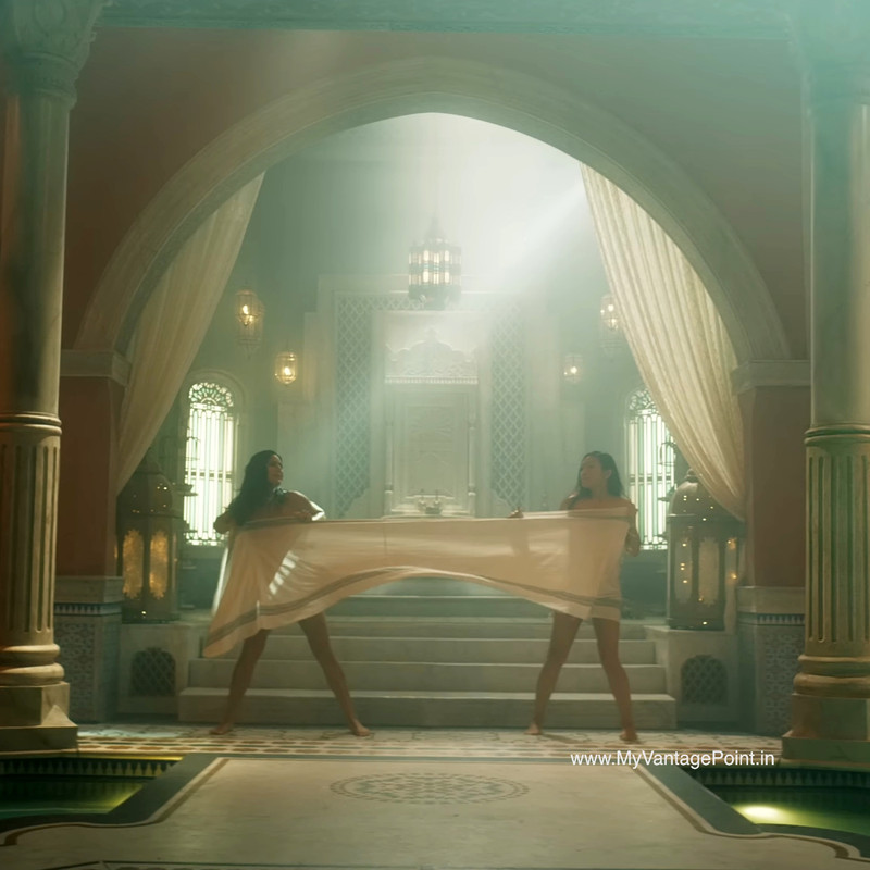 girls-towel-fight-scene-in-movies