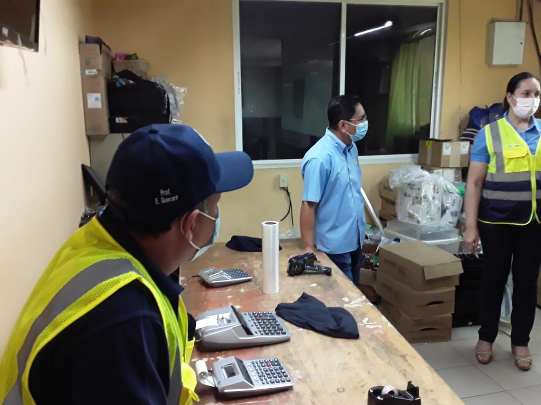Equipo trabajando