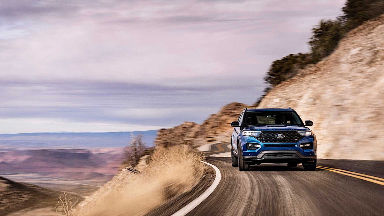 2020 Ford Explorer ST (6)