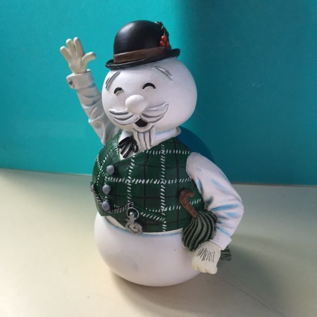 burl snowman
