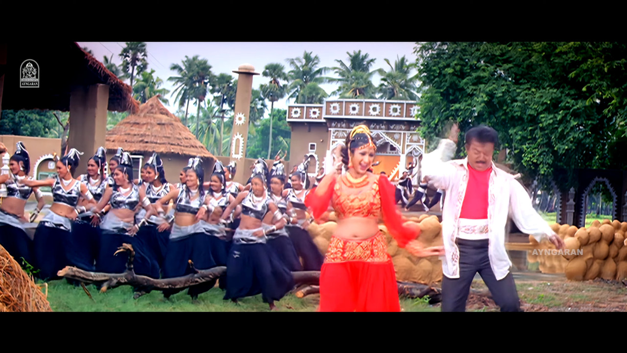 Pratyusha Big Deep Navel Song -Panjaangam Paarkadhe -4K.mp4_snapshot_01.21.172