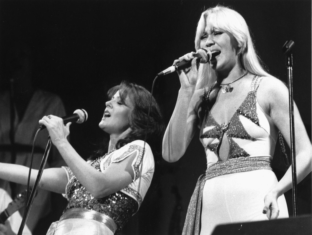 slide_297628_2452804_original (2)