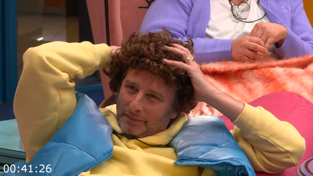 [Image: v4aihs1m3qi3.png]