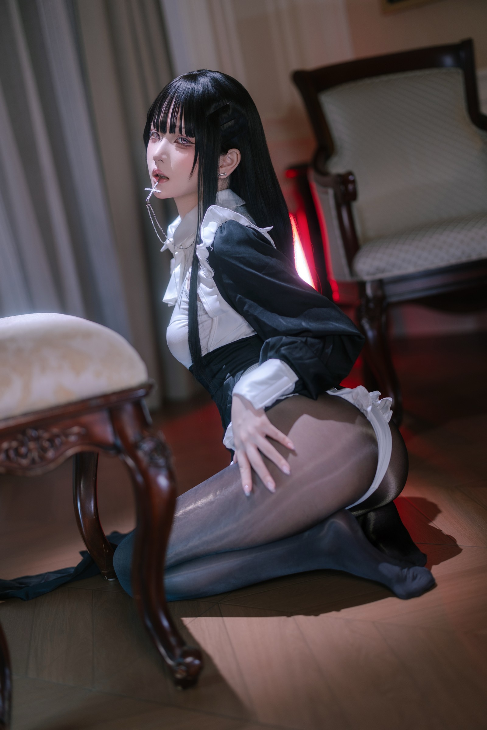 屿鱼 Yuyu 黑丝修女 Cosplay 写真合集（40P｜375MB）插图8