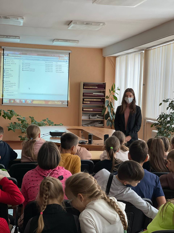 60B05AEC-D8F1-412D-AB83-CCF816BFB422