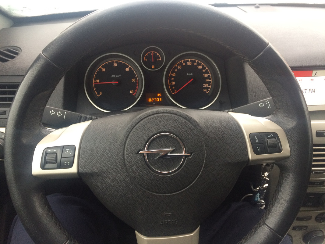 752FDB21-1D04-430A-AA58-50D414FC6475