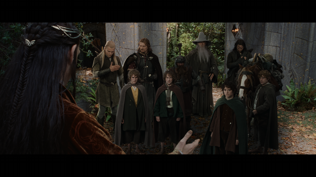 The Lord of the Rings- The Fellowship of the Ring (EXT.).mkv_snapshot_00.03.27_[2020.12.05_22.31.45]