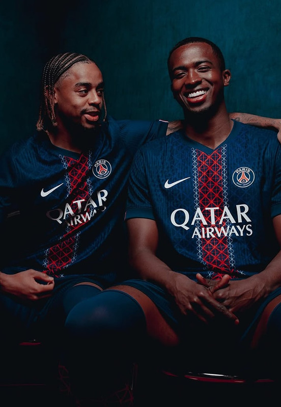 PSG 2 25/26 Home Kit