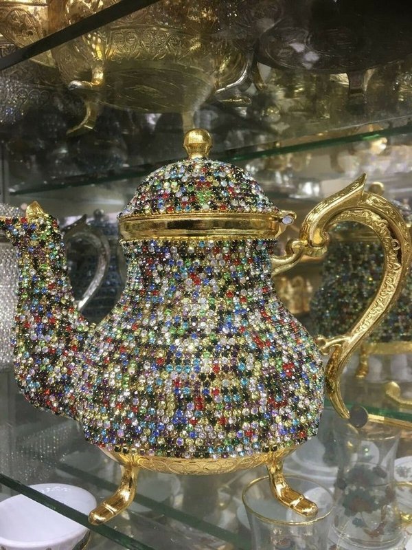 teapot-crystals.jpg