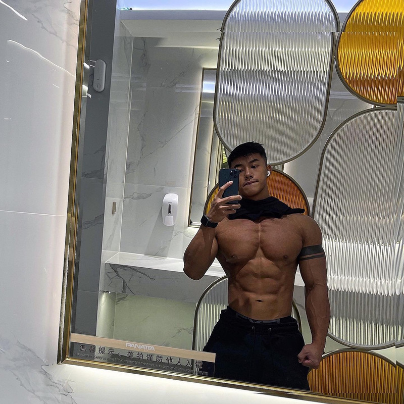 Photo by E  V  Λ  Ν on January 07, 2021.