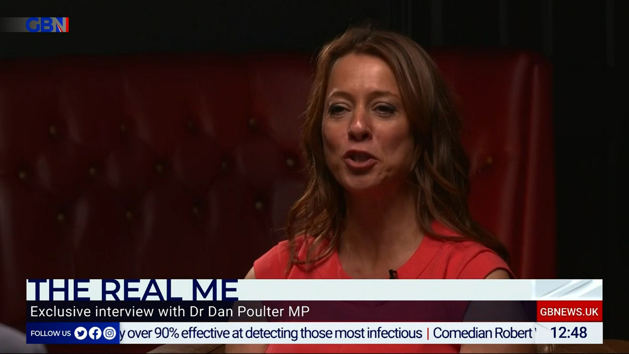 10.14 - 12.00.00 - The Briefing Lunchtime with Gloria De Piero. Your ....ts_snapshot_49.25.116