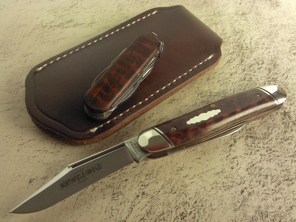 GEC-66-SAK-MINI-CHAMP.jpg