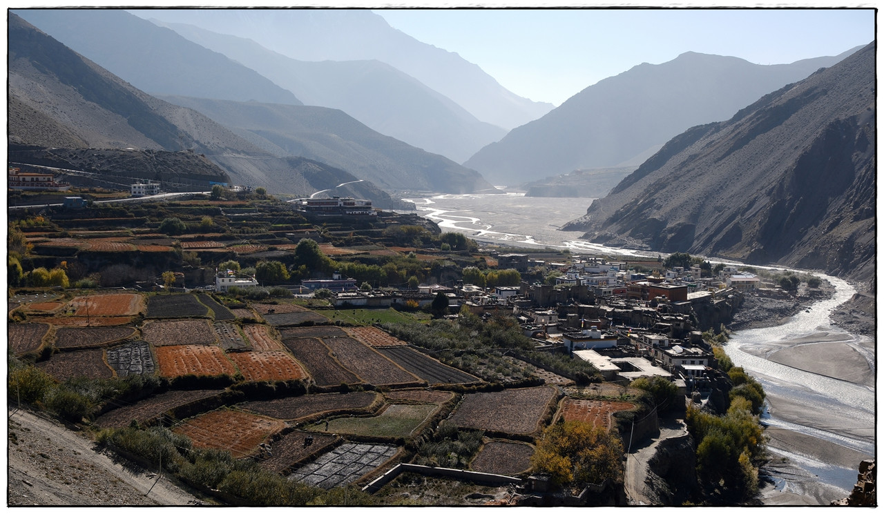 AC día 13: Muktinath (3687 m) a Kagbeni (2864 m) - Trekking en Nepal: Annapurna Circuit y Mardi Himal (14)