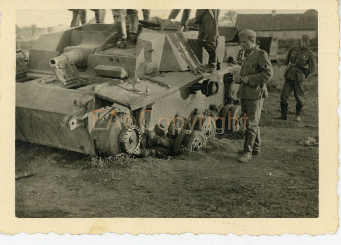 Russland Kämpfe Panzer Tank StuG Sturmgeschütz F