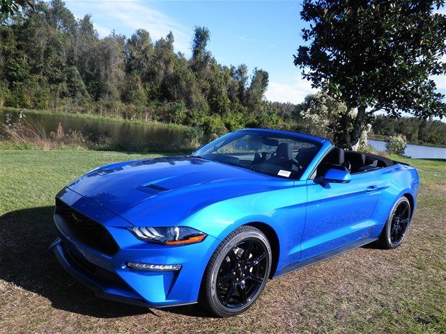 2019-ford-mustang-ecoboost-blue-metallic