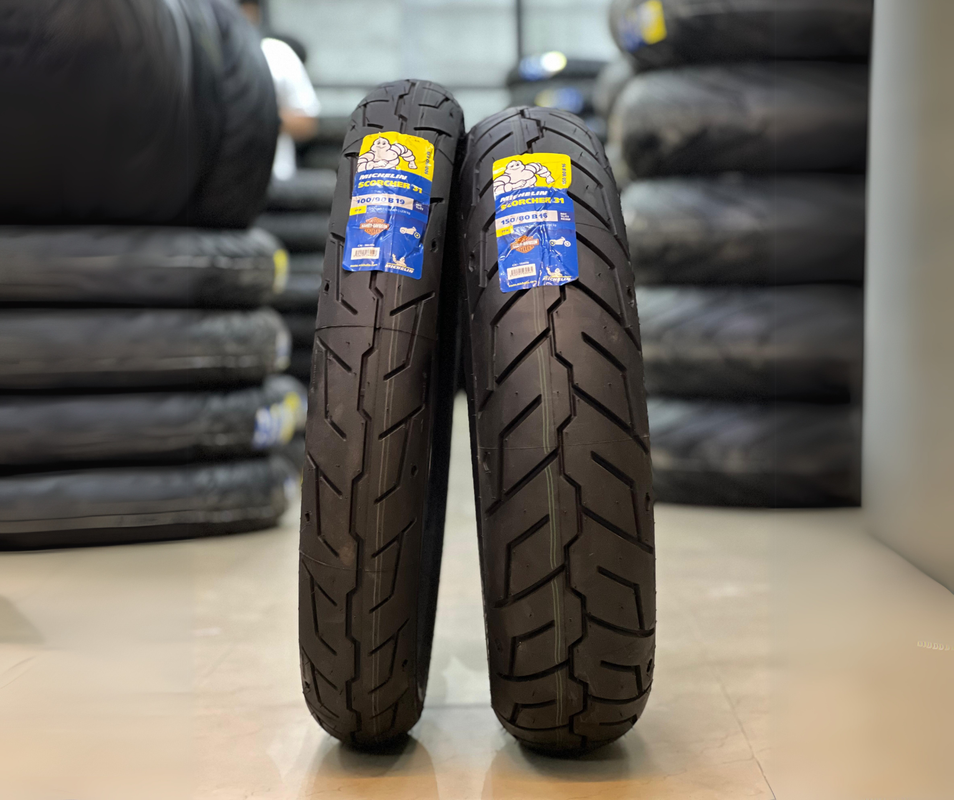 Shop Michelin Scorcher 31 100/90B19 | Torque Block