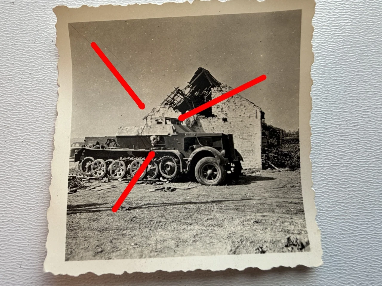 Foto SD Kfz mit gepanzertem Aufbau Halbkette gepanzert TOP selten