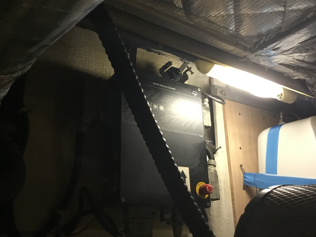 EF7B75E4-6F63-4BEC-9842-6B1A932680C9