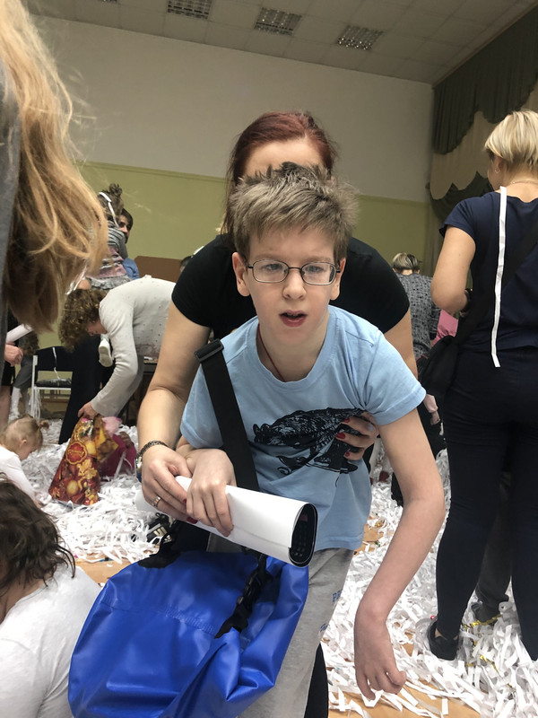 DD4B819E-49EB-4CDA-8EFD-6134E6A4E8A5