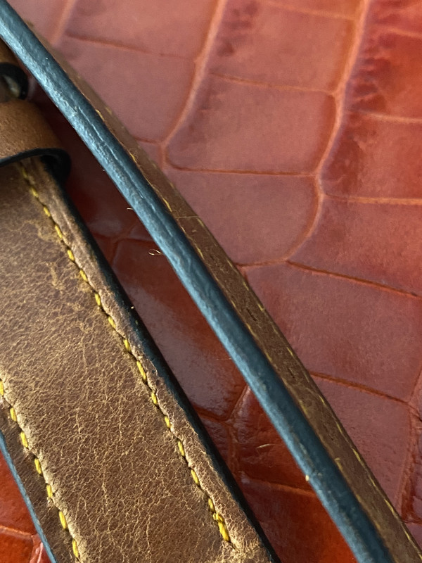 63E0E855-F923-47D9-A4F1-5FDC20FDD505