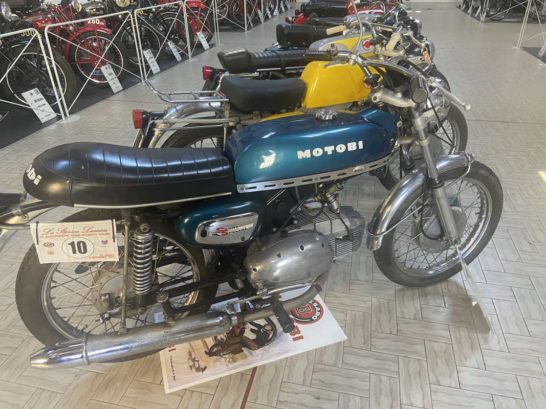 DC518100-7E7C-41AF-B58D-D14B84D7C2B3