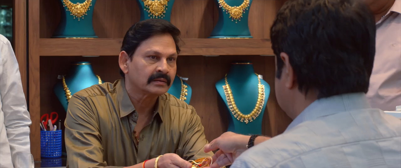 Mister Middle Class 2026 WebRip [Tamil + Malayalam + Kannada] 480p 720p ESub Screenshot