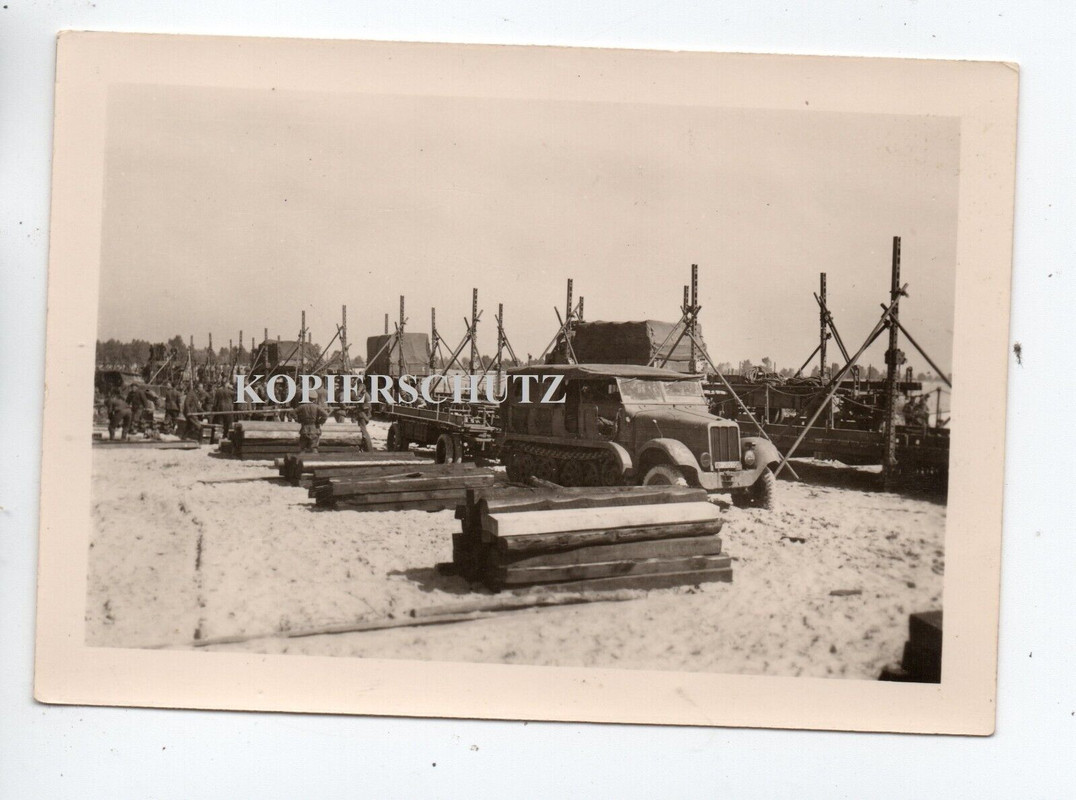 Russland 7 Panzer Div. SDkfz LKW Halbkette Anhänger Verladung Zug