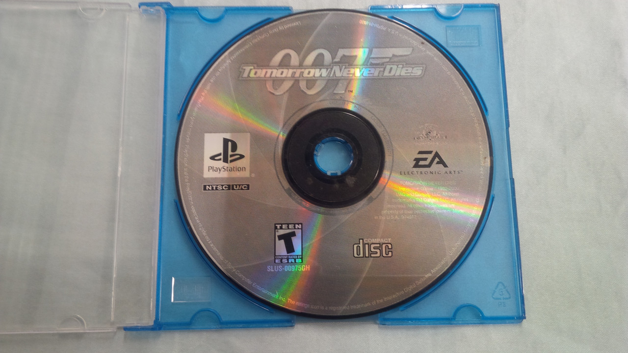 007 Tomorrow Never Dies (disc only) 101559