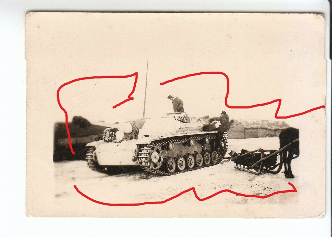 Foto Panzer Tank Sturmgeschütz III Ausf.G Winter Camo Tarnung