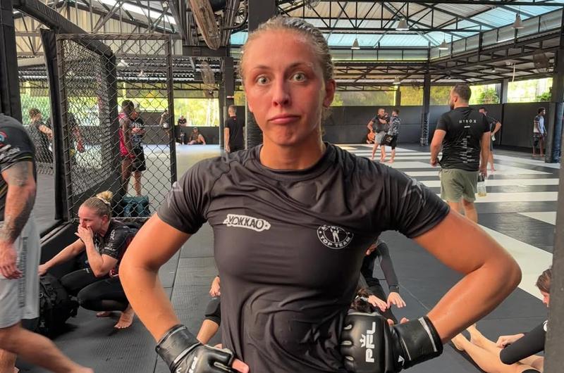 Дан Харди разсъждава около бъдещето на Дакота Дичева