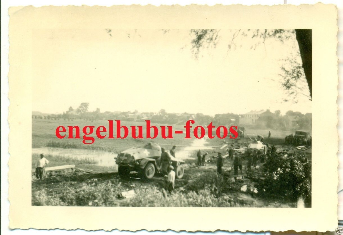 FOTO - FAHRZEUG - SdKfz - Panzerspähwagen - Selt