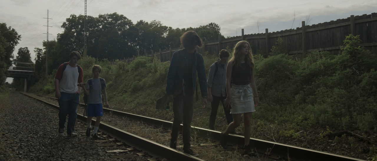 Where.the.Scary.Things.Are.(2022).WEB-DL.1080p.mkv_snapshot_00.03.41_[2022.07.27_20.00.44]