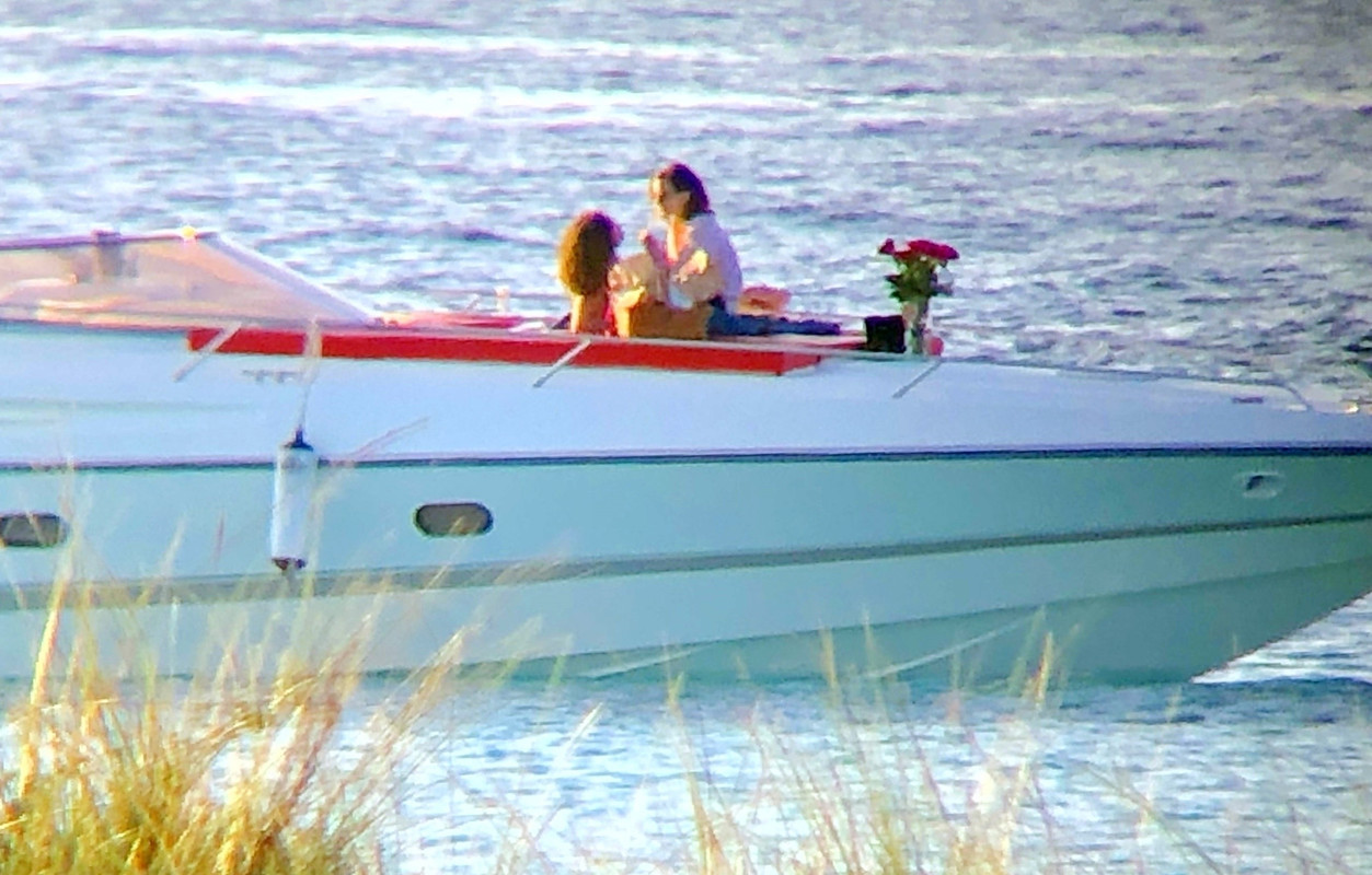 emmawatson-updates.com (13)