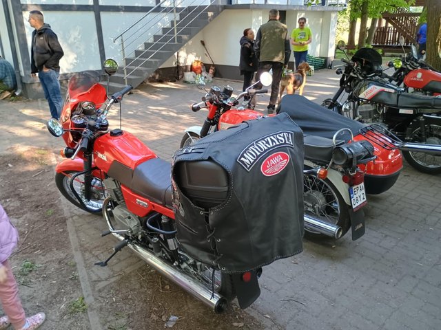 0b3f0047-a9e2-46be-a7b6-fd92405ed7f4