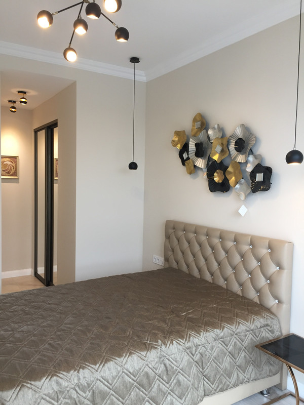 CCC01F7C-AE6E-4D57-9288-74EEB29E8075