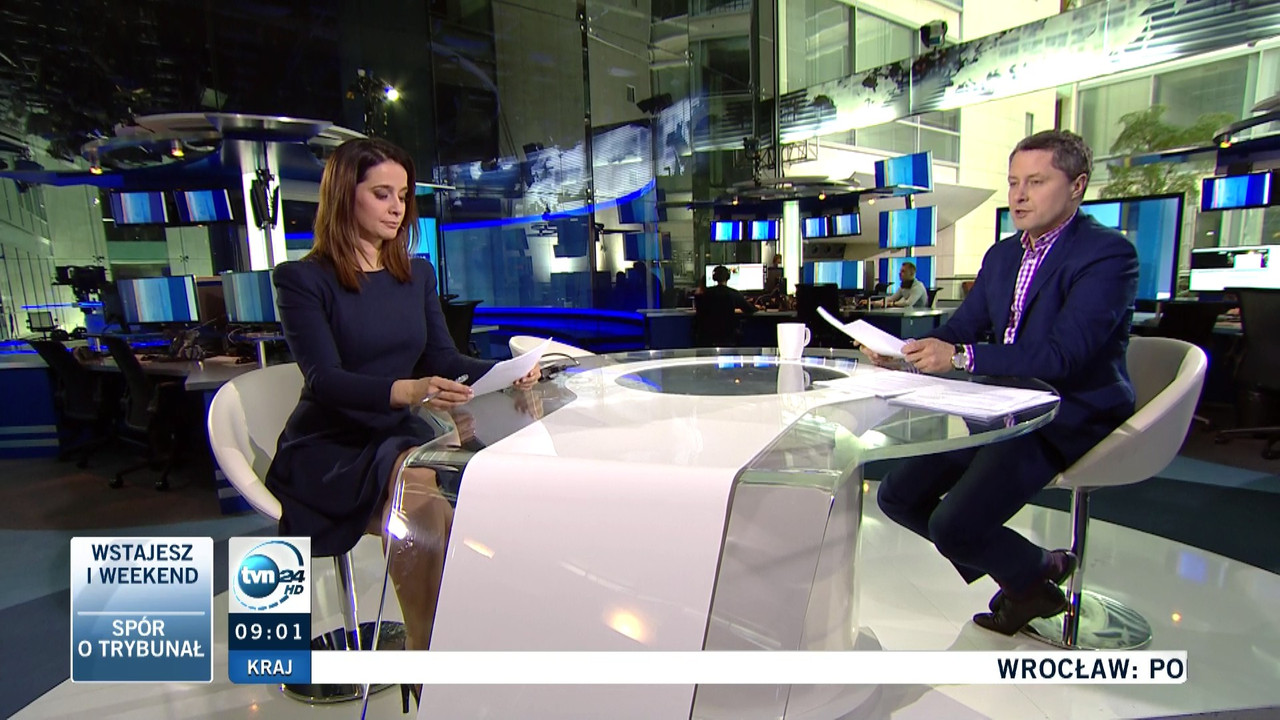 TVN_24_HD-22112015-0859.mts (0_01_23) 005524