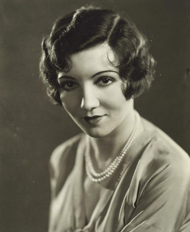 claudette_colbert_b54
