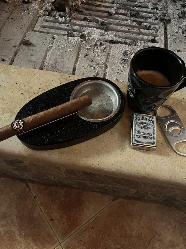 03D27910-2EFD-48E9-8488-18EB80AE18F0