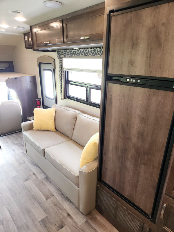 Vehicle thumbnail 31