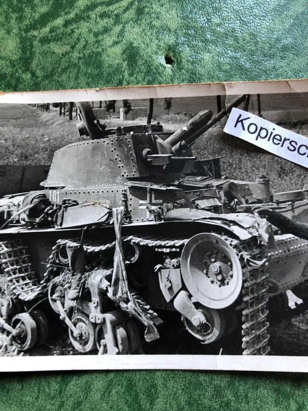 Altes Foto-Zerstörter Panzer-Tank-Kennung-WW2