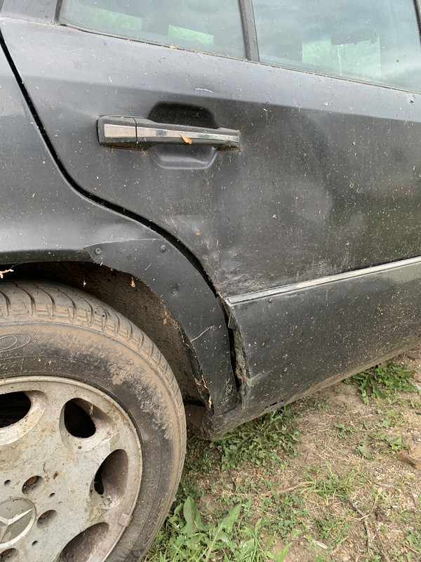 3EE671F6-D526-4D9F-B73C-651744F34F4A