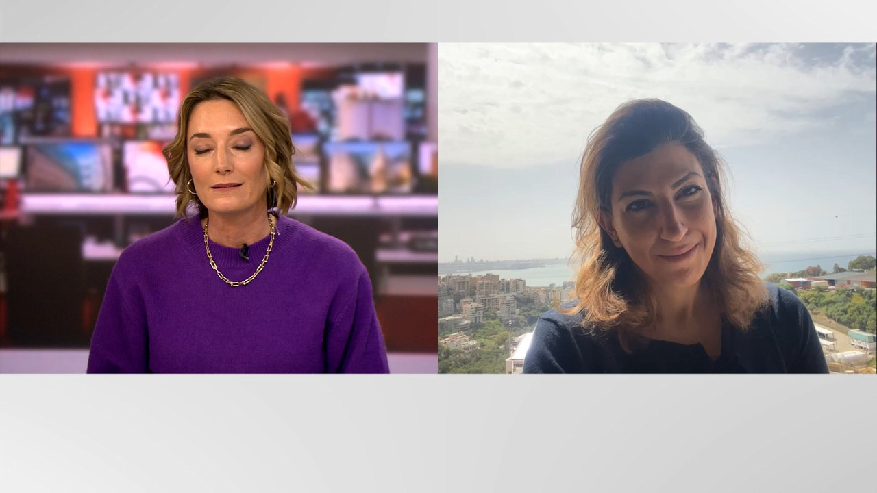 04.07 - 12.00.00 - BBC News. The latest news from the BBC. [S]..ts_snapshot_00.32.32.035