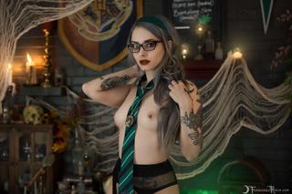 full_professorofpotions_21_AA76A3FC40