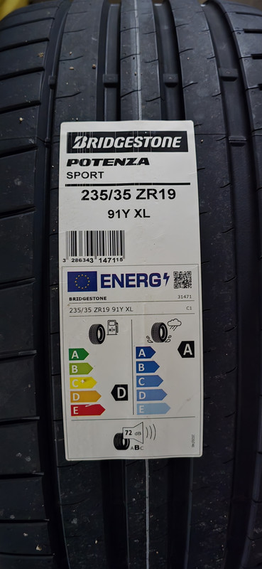 Screenshot_20250514_231157_Gallery