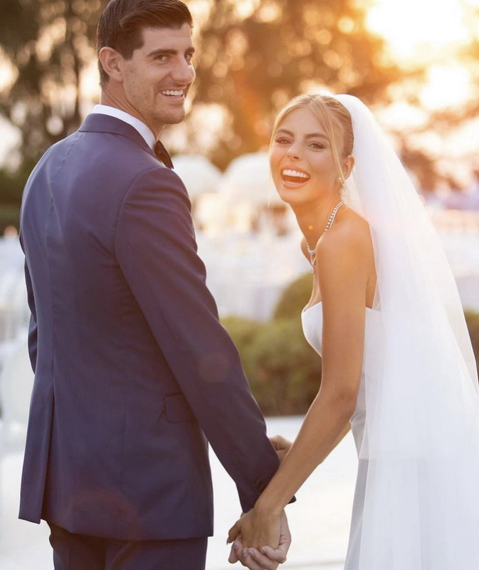 68FAECCD-CF55-4C56-AC1E-D36EBF2707DD