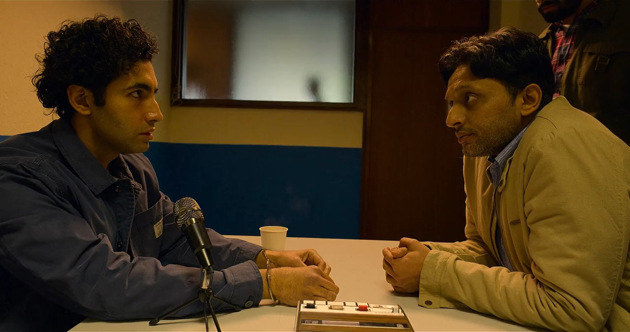 Kanneda (2025) Season 1 [Hindi + Tamil + Telugu + Malayalam + Kannada] WebRip 480p, 720p ESub - Complete Screenshot