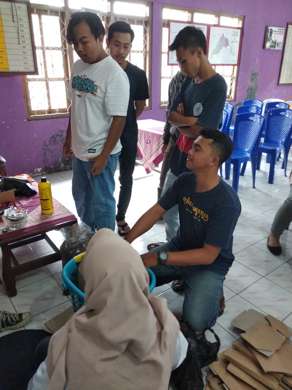Pelatihan Pembuatan Kompos
