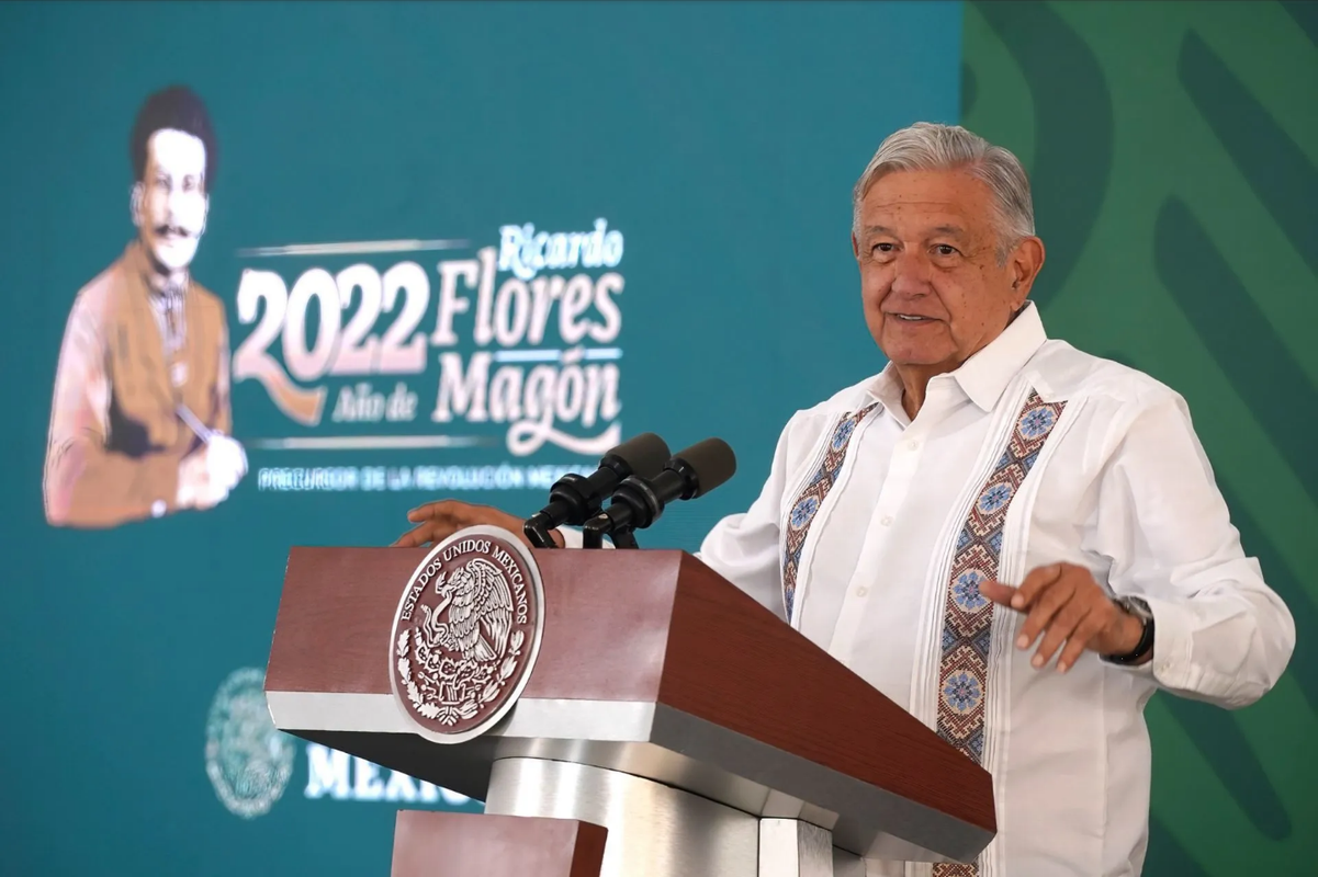 AMLO anuncia que tramos del Tren Maya utilizarán diésel no contaminante