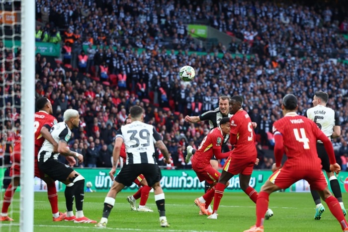 Newcastle vs Liverpool, 02h00 ngày 26/08
